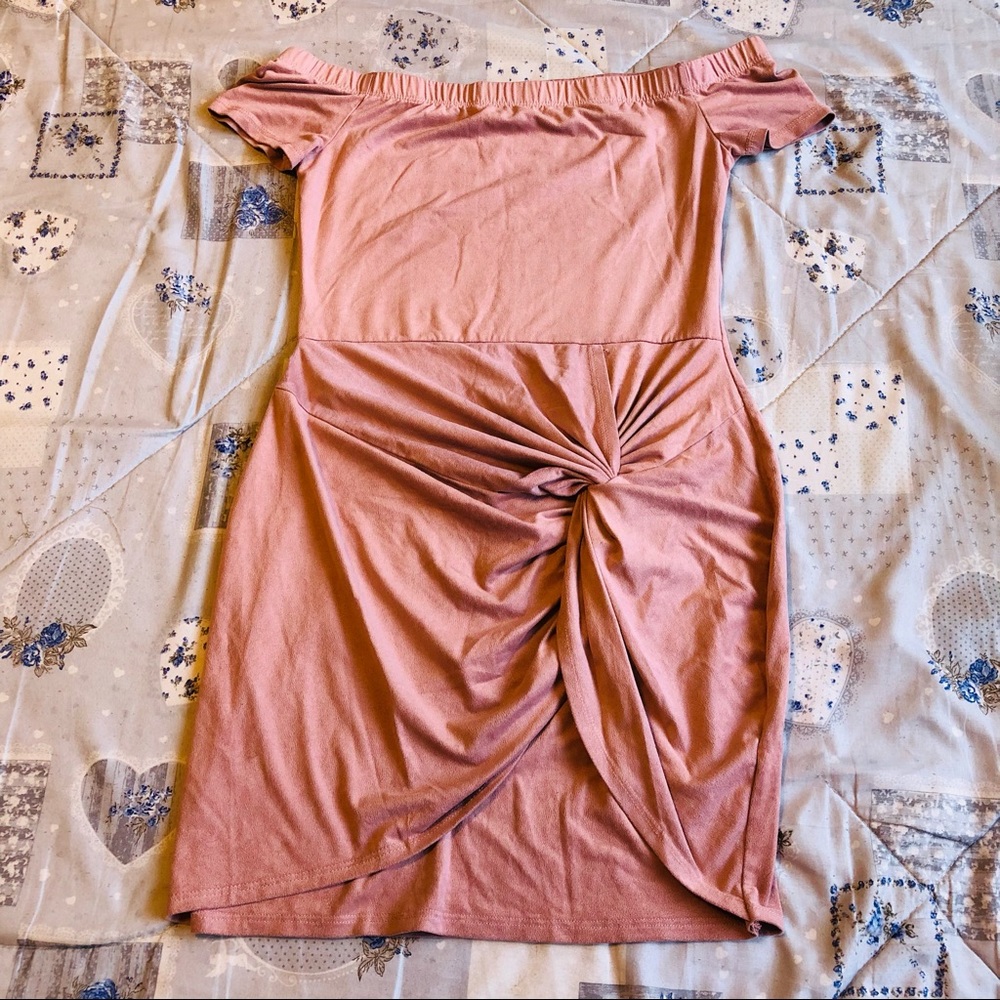 Velvet dusty pink dress